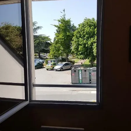 Bed and Breakfast Confort Saint-Étienne-de-Montluc